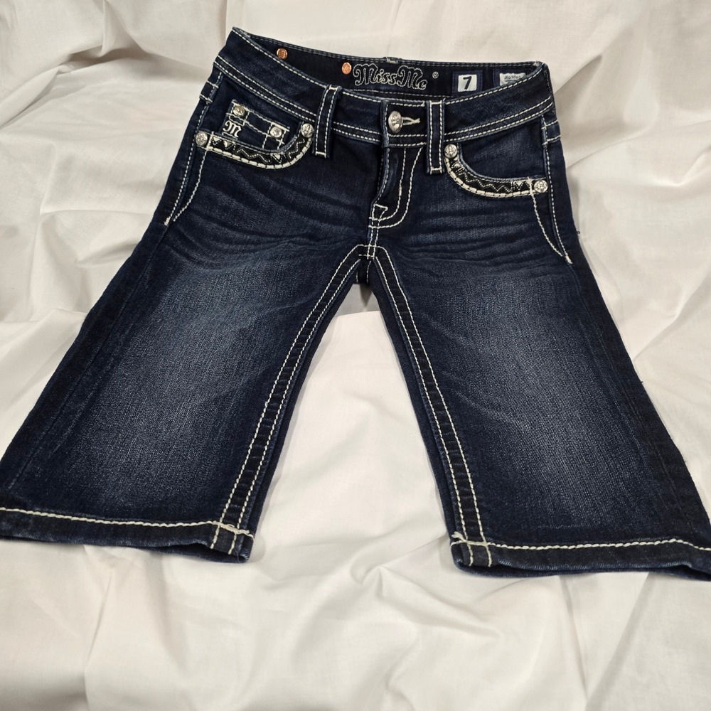 Miss Me Girls Dark Wash Capri Jeans Rhinestone Studded Embroidered Size 7